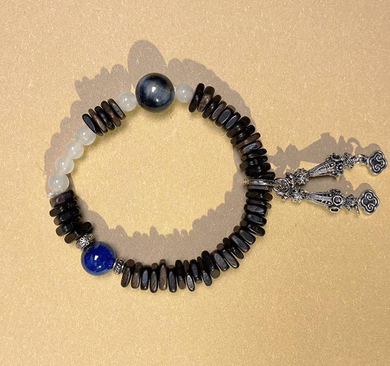 Colorhand Stones Boya string with Sandalwood And Pure Silver Interact Bracelet
